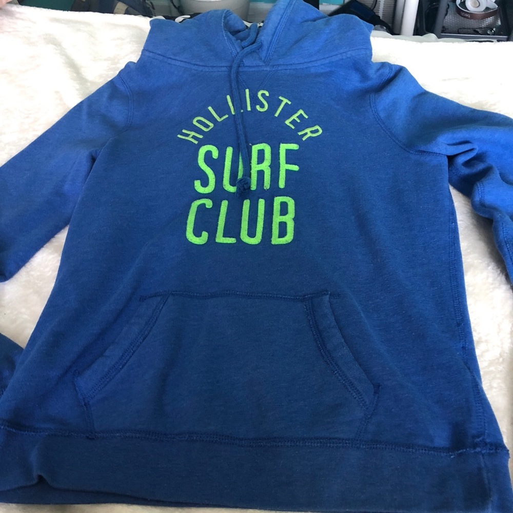 Hollister sweatshirt